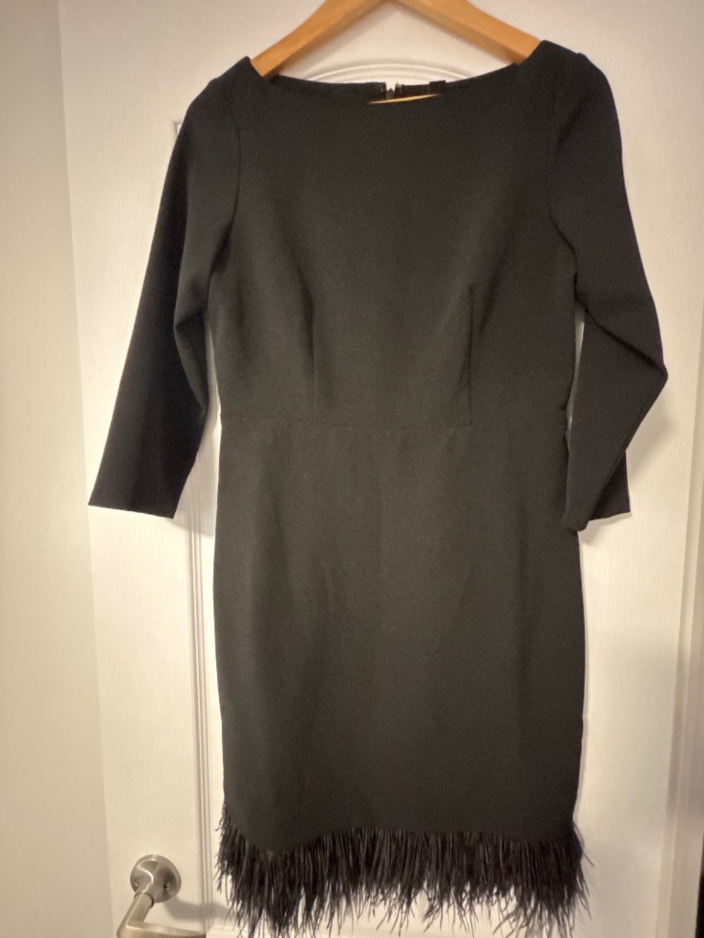 Ann Taylor little black dress size 4